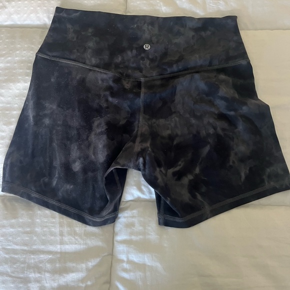 Lululemon align shorts - Picture 2 of 3